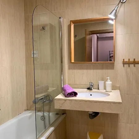 Living Granada Monte Oiz Apartamento *